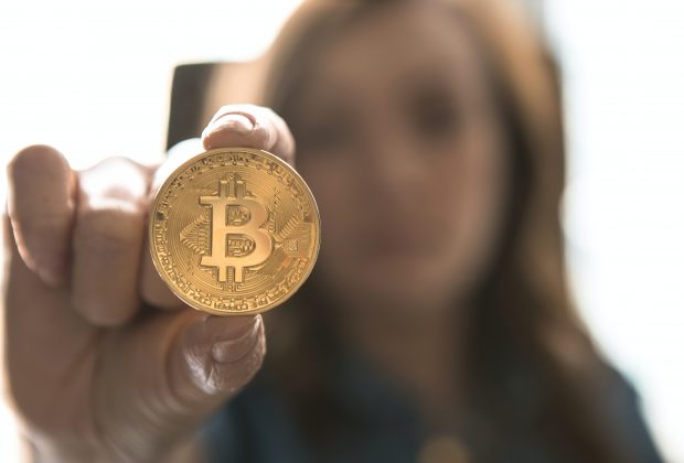 Bitcoin - jak inwestować w Bitcoin. Czy Bitcoin jest zgodny z prawem